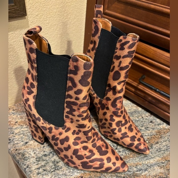 Forever 21 Cheetah Print Ankle Boots - Picture 3 of 9
